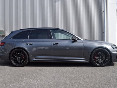 2022 AUDI RS4 AVANT photo 10