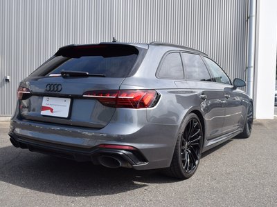 2022 AUDI RS4 AVANT photo 9