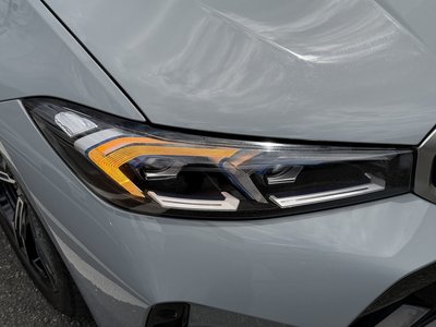 صورة 7 لـ 2023 BMW 3 SERIES