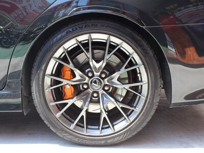 2017 Lexus GS F photo 12