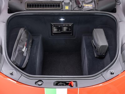 صورة مصغرة 34 لـ 2025 Ferrari 296 GTB