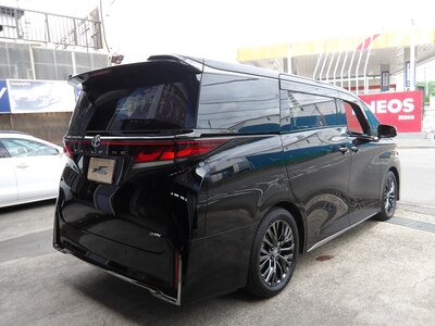 صورة 10 لـ 2024 Toyota VELLFIRE