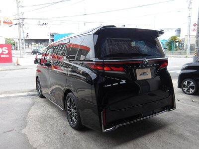 صورة 12 لـ 2024 Toyota VELLFIRE