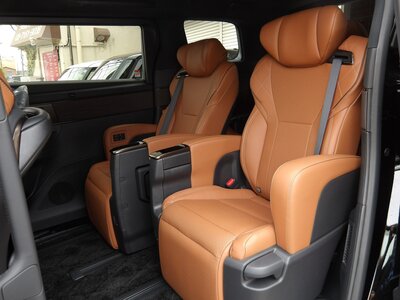 صورة 19 لـ 2024 Toyota VELLFIRE