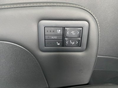 2025 Toyota ALPHARD — фото 44