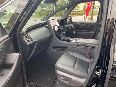 2025 Toyota ALPHARD — фото 37