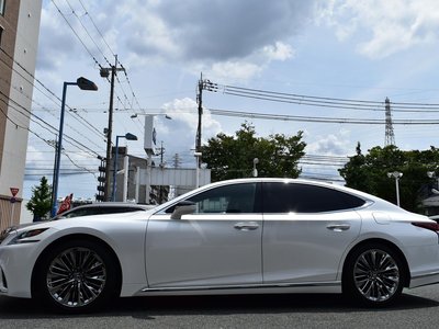 صورة مصغرة 23 لـ 2018 Lexus LS