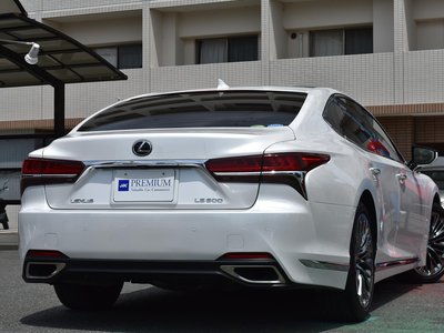 صورة مصغرة 25 لـ 2018 Lexus LS