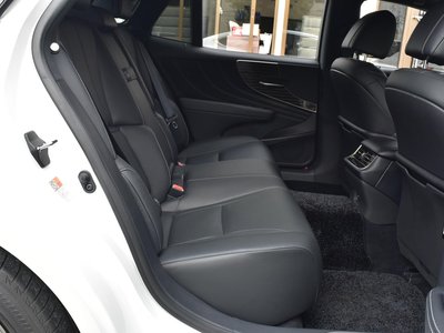 صورة مصغرة 41 لـ 2018 Lexus LS