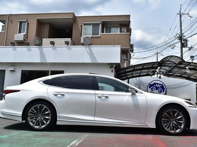 صورة مصغرة 11 لـ 2018 Lexus LS