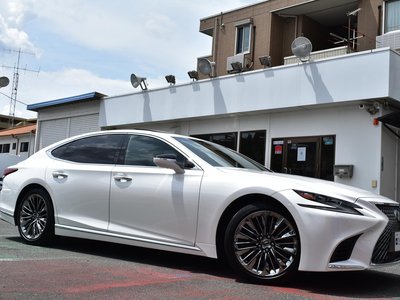 صورة مصغرة 5 لـ 2018 Lexus LS
