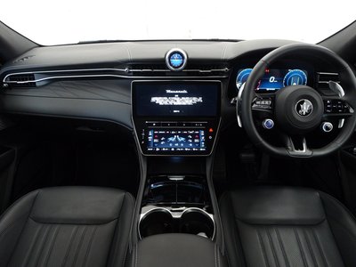 صورة مصغرة 10 لـ 2024 Maserati GRECALE