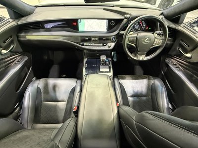 2018 Lexus LS — фото 9