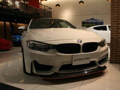 صورة 3 لـ 2016 BMW M4 COUPE