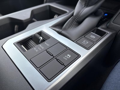2026 Toyota LAND CRUISER 250 照片 46