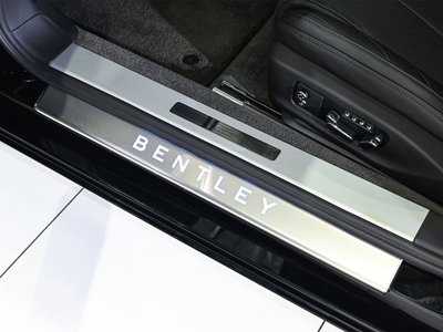 2021 Bentley CONTINENTAL 照片 12