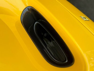 صورة مصغرة 25 لـ 2021 Ferrari F8 SPIDER