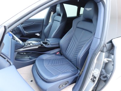 صورة 27 لـ 2024 Aston Martin DBX