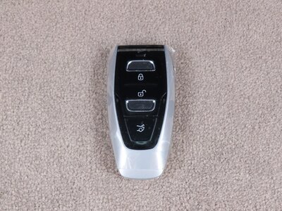 صورة 18 لـ 2024 Aston Martin DBX
