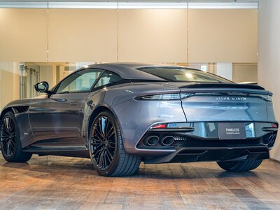 2019 Aston Martin DBS SUPERLEGGERA 照片 9