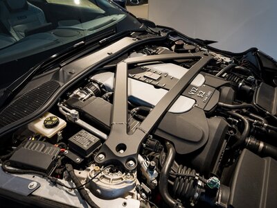 2019 Aston Martin DBS SUPERLEGGERA 照片 66