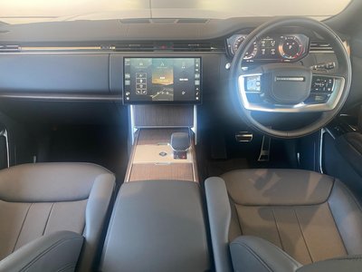 2026 LAND Rover RANGE ROVER photo 12