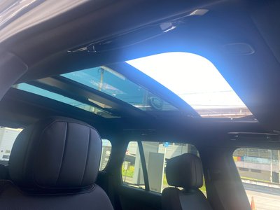 2026 LAND Rover RANGE ROVER photo 11