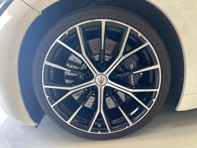 2024 Maserati GRANTURISMO 照片 8