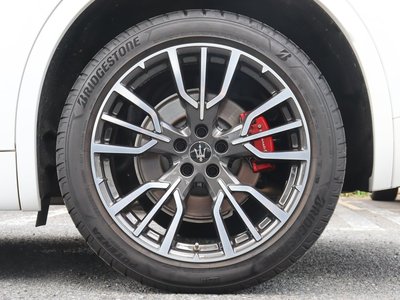 صورة مصغرة 19 لـ 2023 Maserati GRECALE