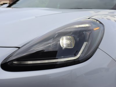 صورة مصغرة 10 لـ 2023 Maserati GRECALE