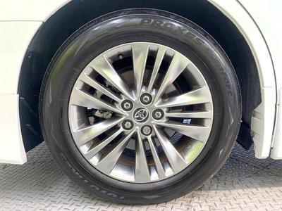 صورة 73 لـ 2023 Toyota ALPHARD
