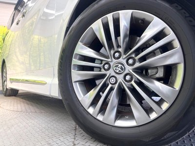 صورة 14 لـ 2023 Toyota ALPHARD