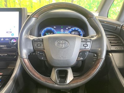 صورة 12 لـ 2023 Toyota ALPHARD