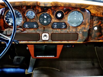 1967 ROLLS-ROYCE PHANTOM 照片 8