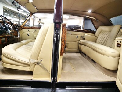 1967 ROLLS-ROYCE PHANTOM 照片 87