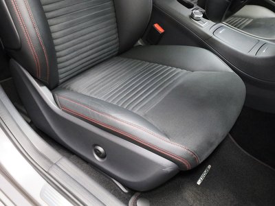 صورة 10 لـ 2014 Mercedes-BENZ A-CLASS