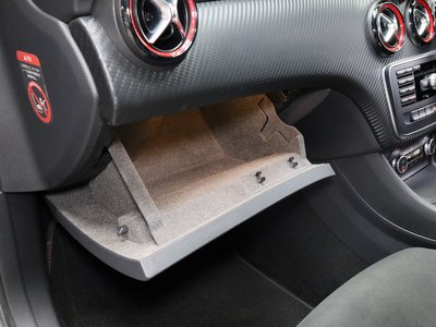 صورة 74 لـ 2014 Mercedes-BENZ A-CLASS
