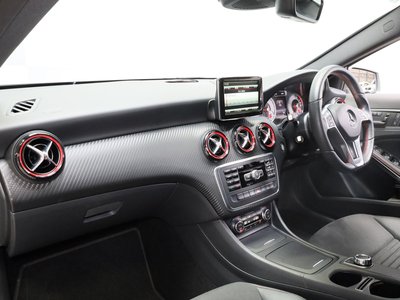 صورة 73 لـ 2014 Mercedes-BENZ A-CLASS
