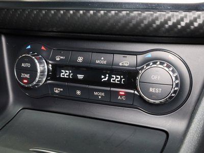 صورة 15 لـ 2014 Mercedes-BENZ A-CLASS