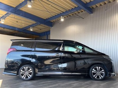 صورة 27 لـ 2021 Toyota ALPHARD