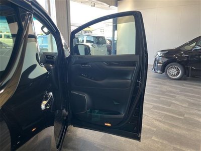 صورة 37 لـ 2021 Toyota ALPHARD