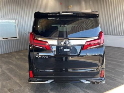 صورة 28 لـ 2021 Toyota ALPHARD