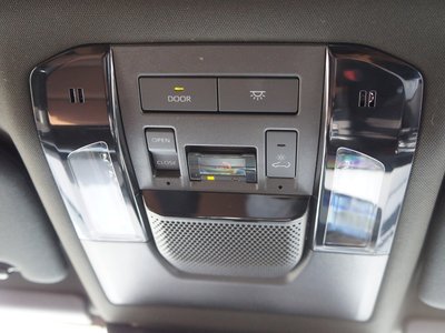 صورة مصغرة 93 لـ 2025 Lexus GX