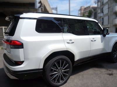 صورة مصغرة 9 لـ 2025 Lexus GX