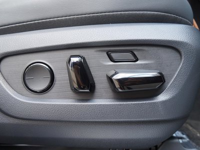 صورة مصغرة 53 لـ 2025 Lexus GX