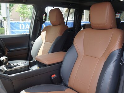 صورة مصغرة 45 لـ 2025 Lexus GX