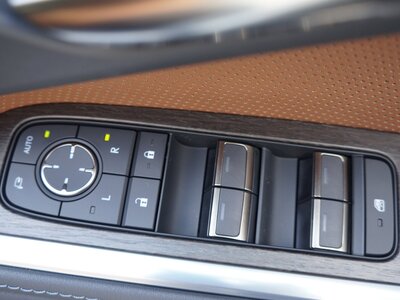 صورة مصغرة 56 لـ 2025 Lexus GX