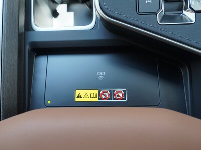 صورة مصغرة 122 لـ 2025 Lexus GX