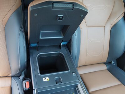 صورة مصغرة 124 لـ 2025 Lexus GX