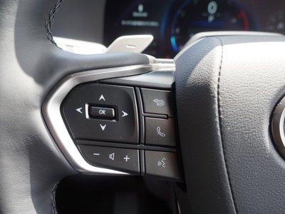 صورة مصغرة 60 لـ 2025 Lexus GX